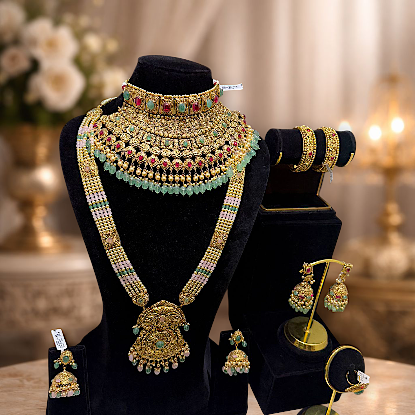 The Verdant Lace Choker Set